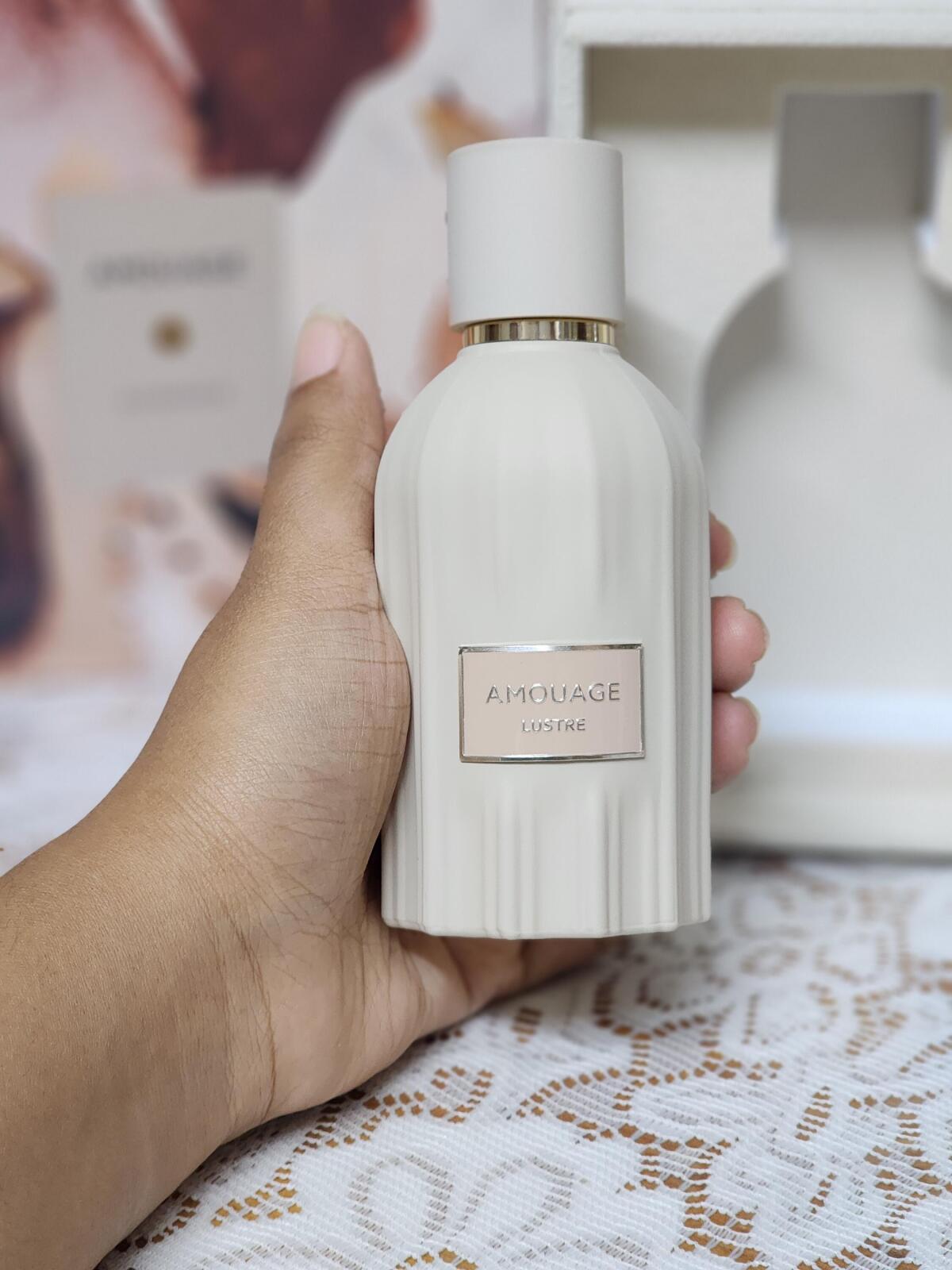 Amouage Lustre Perfume 100ml L - огляд і ціна Perfume Fragrance Details